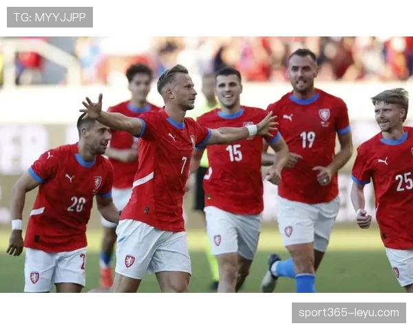 欧国联小组赛晋级形势渐明，激烈争夺引关注