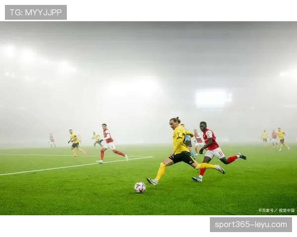 罗德里稳健表现助球队状态回升,智慧与实力完美融合 罗德里稳健表现助球队状态回升,智慧与实力完美融合