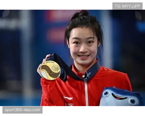 昌雅妮跳水完回家还要叠被子？